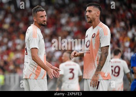 Bryan Cristante et Lorenzo Pellegrini de l’AS Roma lors du match amical de football entre L’AS Roma et l’Olympiakos S.F.P. au stade Manlio Scopigno à Rieti (Italie), le 3 août 2024. Banque D'Images