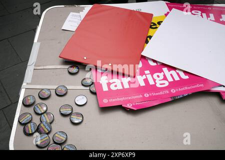 Cardiff, pays de Galles, Royaume-Uni. 3 août 2024. Rassemblement antifasciste contre Save Our Children - Senned, Cardiff, pays de Galles, Royaume-Uni. 3 août 2024. Crédit : Natasha Quarmby/Alamy Live News Banque D'Images