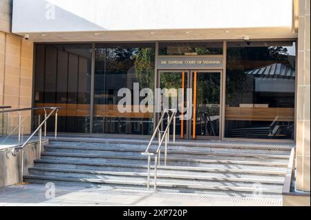 La Cour suprême de Hobart sur Salamanca place en face du Parlement de l'État de Tasmanie à Hobart, Tasmanie, Australie. La Cour suprême de Tasmanie est le Banque D'Images