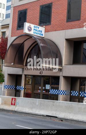 Poste de police de Hobart ou poste de police de la ville sur Liverpool Street à Hobart, Tasmanie, Australie. Il est relié au poli fédéral australien Banque D'Images