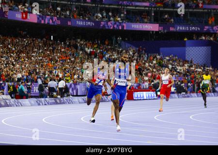 KOUNTA Muhammad Abdallah, MARAVAL Louise, ANDANT TEO, BROSSIER Amandine de France Athlétisme Relais 4 x 400m mixte lors des Jeux Olympiques Paris 2024 le 3 août 2024 au stade de France à Saint Denis, France Banque D'Images