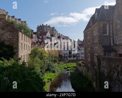 Historique Dean Village, un ancien centre de fraisage à Édimbourg sur l'eau de la rivière Leith. Édimbourg capitale écossaise, 03 août 2024 Banque D'Images
