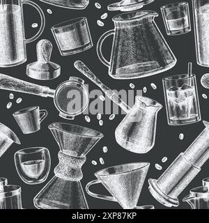 Autres modèles de cafetière sans couture. Vector dessin main fond de l'équipement de café de spécialité. Illustration de tableau de craie de bar à café de style vintage Illustration de Vecteur