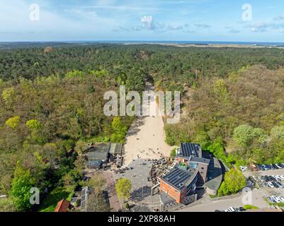 Vue aérienne surplombant la dune d'escalade Schoorlser à Schoorl. Province de Hollande du Nord aux pays-Bas Banque D'Images