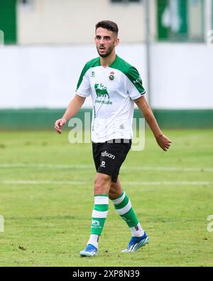 Andres Martin du Real Racing Club regarde pendant le match amical entre le Real Racing Club et SD Amorebieta au stade El Pilar le 03 août 2024 Banque D'Images