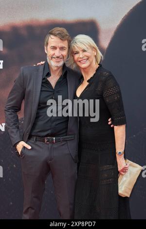 Guido Broscheit und Barbara Klein - Deutschlandpremiere des films HORIZON im Zoo Palast à Berlin AM 08.04.2024. Deutschlandpremiere HORIZON *** Guido Broscheit et Barbara Klein première allemande du film HORIZON au Zoo Palast de Berlin le 08 04 2024 première allemande d'HORIZON Banque D'Images