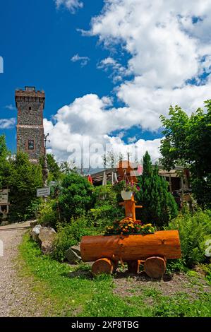 Tour Bismarck sur la montagne Kummelberg à Bad Lauterberg Banque D'Images