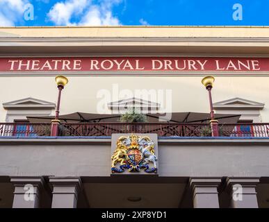 Londres, Royaume-Uni - 25 juin 2024 : le Théâtre Royal Drury Lane est l'un des théâtres les plus renommés et historiques de Londres Banque D'Images