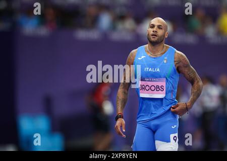 PARIS, FRANCE. 4 août 2024. Lamont Marcell Jacobs de Team Italy réagit après la finale du 100m masculin le jour neuf des Jeux Olympiques de Paris 2024 au stade de France, Paris, France. Crédit : Craig Mercer/Alamy Live News Banque D'Images