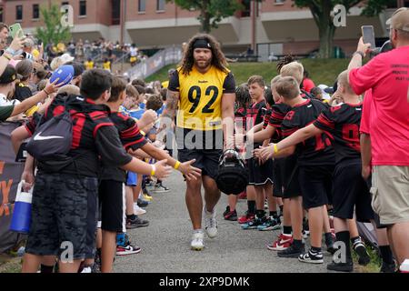 Latrobe, Pennsylvanie, États-Unis. 3 août 2024. 3 août 2024 : Isaiahh Loudermilk #92 lors du Pittsburgh Steelers Training Camp à Latrobe PA au Vincent College. Brook Ward/AMG (crédit image : © AMG/AMG via ZUMA Press Wire) USAGE ÉDITORIAL SEULEMENT! Non destiné à UN USAGE commercial ! Banque D'Images