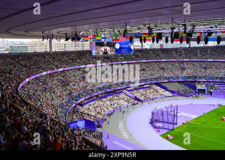 Saint Denis, France - 3 août 2024 - supporters au stade de France pour l'événement sportif d'athlétisme (athlétisme) pendant l'été 2024 à Paris Banque D'Images