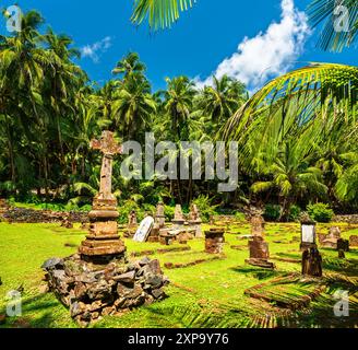 Cimetière sur l'Ile Saint Joseph - Îles du Salut en Guyane française, Amérique du Sud Banque D'Images