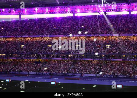 Saint-Denis, France. 4 août 2024. Vue générale Athlétisme : finale du 100m masculin lors des Jeux Olympiques de Paris 2024 au stade de France à Saint-Denis, France . Crédit : Koji Aoki/AFLO SPORT/Alamy Live News Banque D'Images