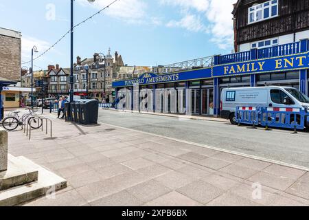 Ville de Swanage, centre-ville de Swanage, rue principale de Swanage, Swanage. Dorset, Royaume-Uni, Angleterre, ville, villes, Swanage Dorset, Swanage UK, magasins, route, rue, Banque D'Images