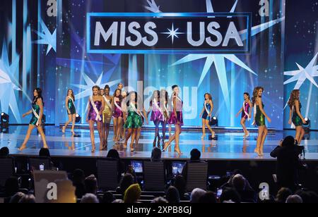 Los Angeles, CA. 04 août 2024. Participants à la 73e édition annuelle Miss USA Pageanton le 04 août 2024 au Peacock Theater à Los Angeles, Californie. Crédit : Faye Sadou/Media Punch/Alamy Live News Banque D'Images