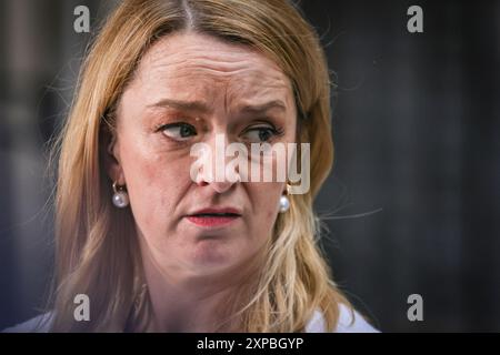 Laura Kuenssberg, journaliste britannique et présentatrice de télévision à la BBC, Close Up of face, Londres, Royaume-Uni Banque D'Images