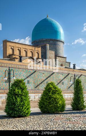 Tilya-Kori Madrasa, Registan, Samarcande, Ouzbékistan Banque D'Images