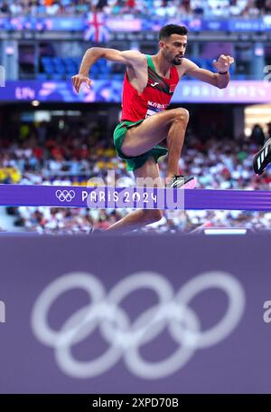Le marocain Mohamed Tindouft lors du Steeplechase du 3000 m masculin au
