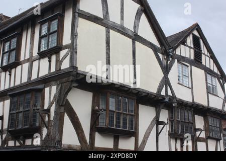 Maison Tudor au coin de Roushill et Mardol à Shrewsbury, Shropshire, Angleterre, Royaume-Uni Banque D'Images