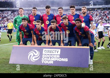 3 août 2024 : East Rutherford, NJ, États-Unis ; Barcelone s'aligne pour une photo d'équipe pendant les pré-matchs d'un match amical international contre le Real Madrid à MetLife Banque D'Images