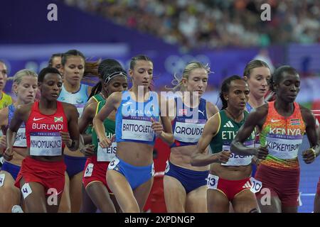 Parigi, France. 05 août 2024. Nadia Battocletti lors de la finale féminine du 5000 mètres d'athlétisme aux Jeux olympiques d'été de 2024, lundi 5 août 2024, à Paris, France. (Photo de Spada/LaPresse) crédit : LaPresse/Alamy Live News Banque D'Images