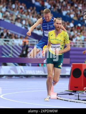 Paris, Ile de France, France. 5 août 2024. Topi RAITANEN, de Finlande, dans les manches masculines du 3000 m steeple Round 1 lors des Jeux Olympiques d'été de Paris 2024 au stade de France. (Crédit image : © David G. McIntyre/ZUMA Press Wire) USAGE ÉDITORIAL SEULEMENT! Non destiné à UN USAGE commercial ! Banque D'Images