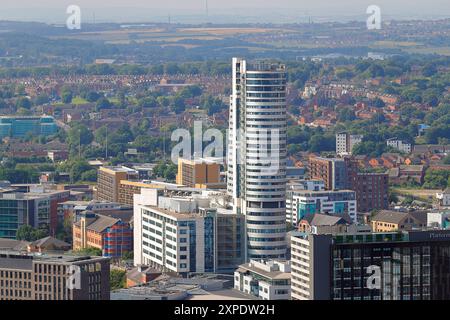 Une vue sur le centre-ville de Leeds vers Bridgewater place Buidling Banque D'Images