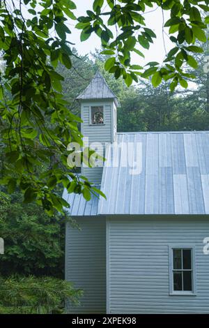 Église baptiste missionnaire de Cades Cove dans le parc national des Great Smoky Mountains Banque D'Images