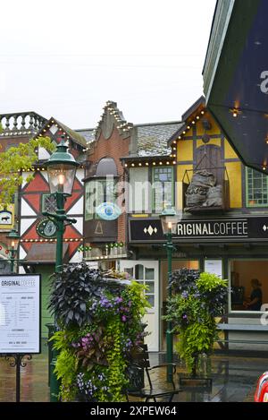 Jardins Tivoli situé près de l'hôtel de ville et de la gare centrale de Copenhague, Danemark, Scandinavie Banque D'Images