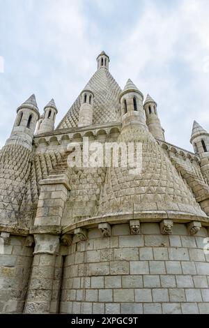 Cuisine de l’Abbaye de Fontevraud, construite de 1105 à 1160, Fontevraud-l’Abbaye, Val de Loire Banque D'Images