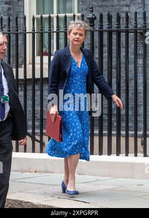 Londres, Angleterre, Royaume-Uni. 6 août 2024. YVETTE COOPER, secrétaire d'État au ministère de l'intérieur, quitte le 10 Downing Street après la réunion du cabinet. (Crédit image : © Tayfun Salci/ZUMA Press Wire) USAGE ÉDITORIAL SEULEMENT! Non destiné à UN USAGE commercial ! Banque D'Images