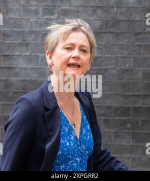 Londres, Angleterre, Royaume-Uni. 6 août 2024. YVETTE COOPER, secrétaire d'État au ministère de l'intérieur, quitte le 10 Downing Street après la réunion du cabinet. (Crédit image : © Tayfun Salci/ZUMA Press Wire) USAGE ÉDITORIAL SEULEMENT! Non destiné à UN USAGE commercial ! Banque D'Images