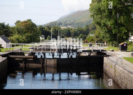 Escalier de Neptune un ensemble de huit écluses sur le canal calédonien, Banavie, Fort William, Écosse. Banque D'Images