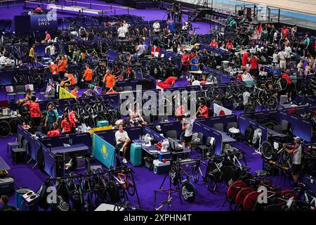 Le Bourget, France. 06 août 2024. Illustration sur la piste cyclable, Jeux Olympiques Paris 2024 le 6 août 2024 à Saint-Quentin-en-Yvelines au Bourget, France - photo Matthieu Mirville/DPPI Media/Panoramic Credit : DPPI Media/Alamy Live News Banque D'Images