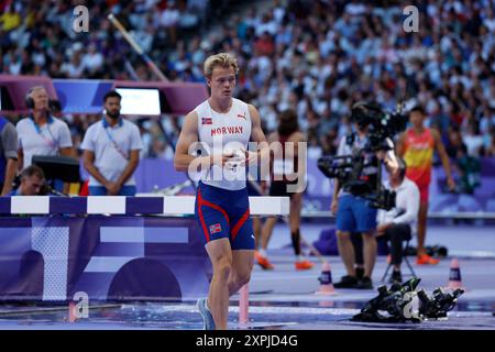 GUTTORMSEN sondre de Norvège Athlétisme finale de la voûte à la perche masculine pendant les Jeux Olympiques de Paris 2024 le 5 août 2024 au site d'escalade le Bourget Sport au Bourget, France - photo Gregory Lenormand/DPPI Media/Panoramic Credit : DPPI Media/Alamy Live News Banque D'Images