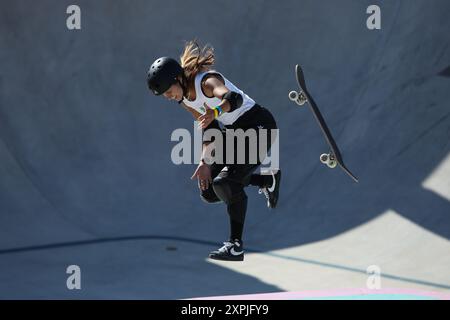 PARIS, FRANCE. 6 août 2024. Dora Varella de Team Brazil tombe lors de la finale du Parc féminin le onzième jour des Jeux Olympiques de Paris 2024 à la place de la Concorde Paris, France. Crédit : Craig Mercer/Alamy Live News Banque D'Images