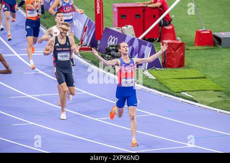 Saint Denis, France. 06 août 2024. Cole Hocker (USA) Médaille d'Or, Athlétisme, finale du 1500m masculin lors des Jeux Olympiques de Paris 2024 le 6 août 2024 au stade de France à Saint-Denis près de Paris, France - photo Baptiste Autissier/Panoramic/DPPI Media Credit : DPPI Media/Alamy Live News Banque D'Images