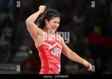 OZAKI Nonoka Japan (JPN), OBORUDUDU Blessing (NIR), match féminin de la médaille de bronze de la lutte Freesyle 68kg au champ-de-mars Arena, lors des Jeux Olympiques de Paris 2024, 6 août 2024, Paris, France. Crédit : Enrico Calderoni/AFLO SPORT/Alamy Live News Banque D'Images