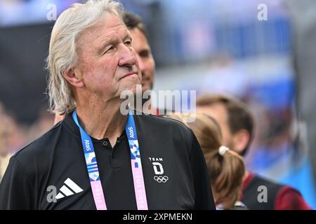 Coach Horst Hrubesch (Allemagne), Football, 39 demi-finale féminine entre les États-Unis et l'Allemagne lors des Jeux Olympiques de Paris 2024 le 6 août 2024 au stade Groupama de Decines-Charpieu près de Lyon, France Banque D'Images