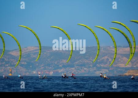 Ambiance, illustration, voile, cerf-volant féminin&#39;s, lors des Jeux Olympiques de Paris 2024 le 6 août 2024 à Marseille Marina, France Banque D'Images