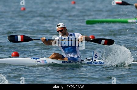 Paris, France. 07 août 2024. Jeux Olympiques de Paris 2024. Canoë sprint. Stade nautique olympique. Paris. Maxime Beaumont (FRA) dans la compétition de canoë Sprint lors des Jeux olympiques de Paris 2024 au stade olympique nautique, France. Crédit : Sport in Pictures/Alamy Live News Banque D'Images