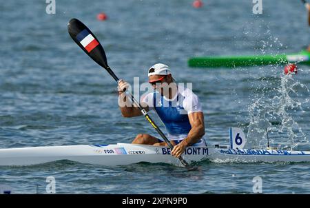 Paris, France. 07 août 2024. Jeux Olympiques de Paris 2024. Canoë sprint. Stade nautique olympique. Paris. Maxime Beaumont (FRA) dans la compétition de canoë Sprint lors des Jeux olympiques de Paris 2024 au stade olympique nautique, France. Crédit : Sport in Pictures/Alamy Live News Banque D'Images