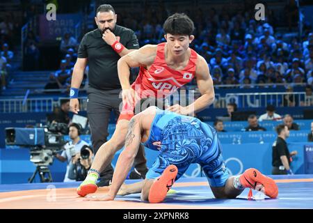 SOGABE Kyotaro Japan (JPN) vs Luis Alberto ORTA SANCHEZ (CUB), Mgr 67kg 1/8 Wrestling au champ-de-mars Arena, lors des Jeux Olympiques de Paris 2024, 07 août 2024, Paris, France. Crédit : Enrico Calderoni/AFLO SPORT/Alamy Live News Banque D'Images