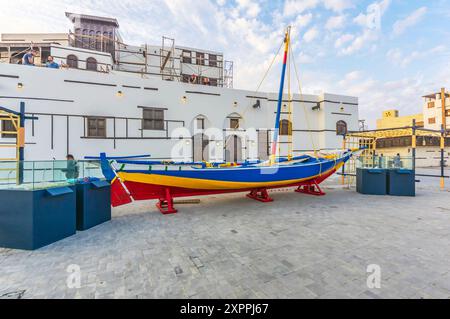 Yanbuʿ al-Bahr, également connu sous le nom de Yanbu, Yambo, ou Yenbo est un port majeur sur la mer Rouge, avec la vieille ville historique, l'Arabie Saoudite Banque D'Images