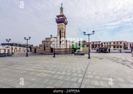 La mosquée de Yanbuʿ al-Bahr, également connue sous le nom de Yanbu, Yambo, ou Yenbo est un port important sur la mer Rouge, avec la vieille ville historique, Arabie Saoudite Banque D'Images