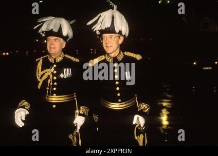 Ville de Londres des années 1990 Royaume-Uni. Des dignitaires plombés arrivent à une Guildhall pour le banquet et la réception des Lord Maires. Angleterre 1990 HOMER SYKES. Banque D'Images