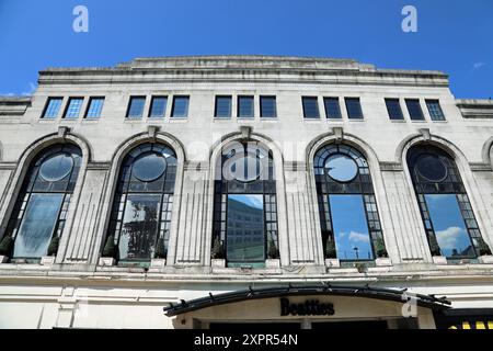 Fermeture du magasin Beatties à Wolverhampton Banque D'Images