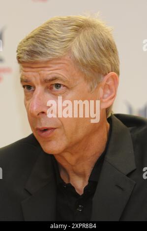 Arsene Wenger, Conférence de presse, Emirates Cup, Emirates Stadium, Londres, ROYAUME-UNI Banque D'Images