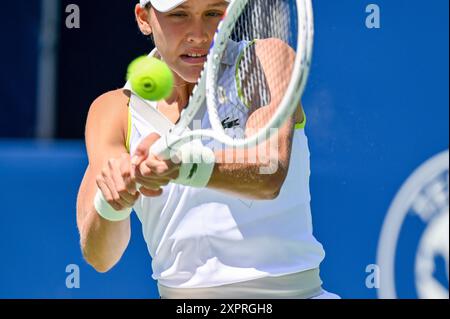 Toronto, Canada. 7 août 2024. La joueuse de tennis russe Erika Andreeva participe à l’Open WTA 1000 de la Banque nationale de Toronto. Christopher Child/EXimages crédit : EXImages/Alamy Live News Banque D'Images