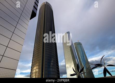 Eurostars Madrid Tower Hotel, CTBA, Cuatro Torres Business Area, Madrid, Espagne. Banque D'Images